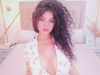 camgirl playing with dildo CanelaLebrand