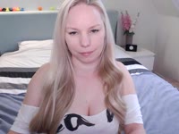 Hey !
Come in and have a chat with me, play and have a great time with me.
I will always try my best to give you a unforgettable time !