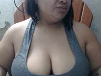 soIk ben een meisje dat ervan houdt om aardig te spelen, ik ben erg ondeugend e ik hou ervan om je op te winden en je veel voor mij te laten spuitenu