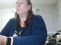 Hello I am a 51 year old woman who loves to show off. all this in good humor and respect. I love giving and having fun and I