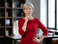 camslut naked BellaMontclaire