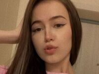 hot camwhore ChloeeeAdams