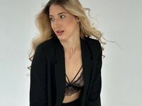 mastubating web cam girl EliseCalloway