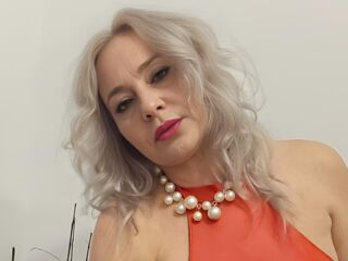 masturbating EmilyLoowe