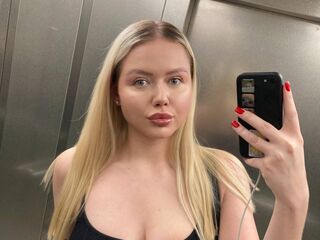 shaved pussy webcam JuliaRupert