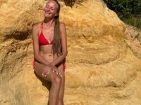 live chat room MonaLika