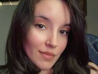 naked cam girl masturbating with sextoy BirdieBirchett