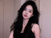 camslut spreading pussy SuYi