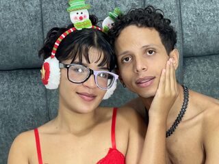hot couple live sex cam LuisaAndVictor