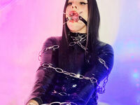 latex cam girl DonatellaMyllo