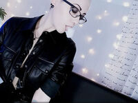 role-play live webcam LeslieEden