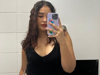 sexy webcam girl AbygailGarcia