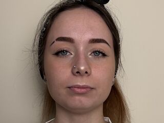 cam girl chatroom AftonHickey