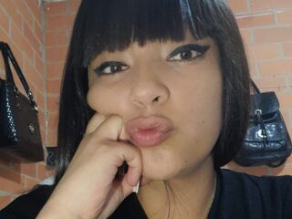 girl chatroom AhryGray