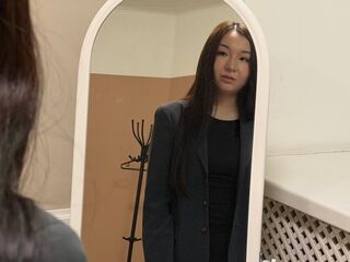 fingering girl chatroom AliceBarin