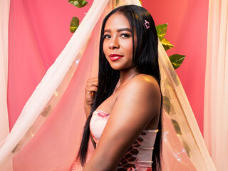 naked girl with webcam fingering pussy AliceBrunett