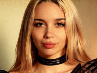sex cam live AliceWoody