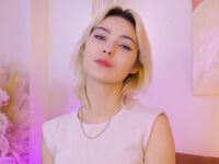 live chat room AlysiaBennet