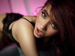 girl fingering pussy AmeliaJonnes