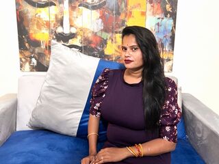 fingering cam whore AnnaRevolt