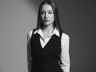 camgirl chatroom ArianeRovell