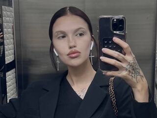 free cybersex ArlindaMarotti