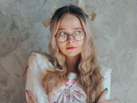 closeup webcam BellaMorley