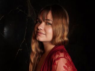 girl sexcam CharlotBlonde