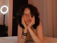 cam girl chat CharlotteBlade