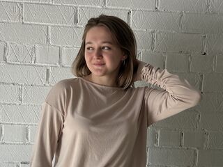 adult live webcam ChristiaBenoy