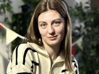 chat room DonnetteHolck