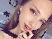 naked camgirl photo EarthaMaruyama