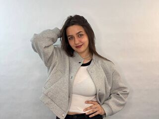 girl webcam naked ElaraWhitmoren