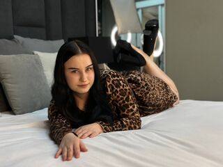 camwhore fingering pussy EmiliVilson