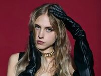 free adultcam EveTottingham