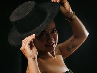 kinky cam HeidyRouss