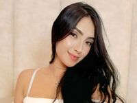 naked cam girl fingering pussy IsabellaCastlen