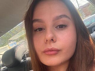 camgirl playing with dildo JaynePencil
