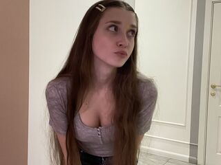 camslut showing pussy JessyRin