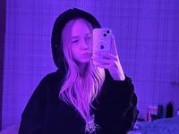 cam show KamiMellema