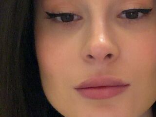 hot cam girl masturbating with vibrator KrystinTuchman