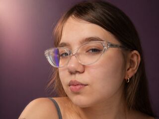 girl sexcam LaviniaSele