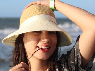 naked girl with cam fingering LexasWorld