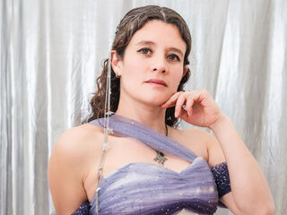 hot chatroom LiaSannin