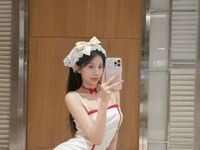 cam hooker LilyYuan