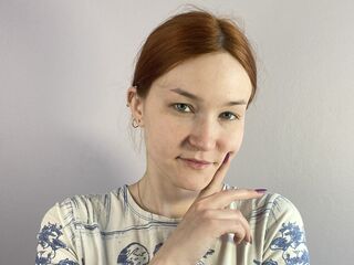 girl webcam show LorriRosebrough