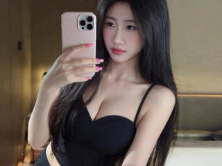 camgirl photo LouiseEve