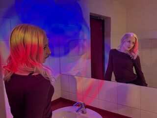 teaser cam LucilleWiste