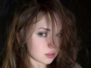 hot striptease cam MIaViia