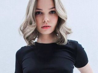 hot cam show MarielMessina